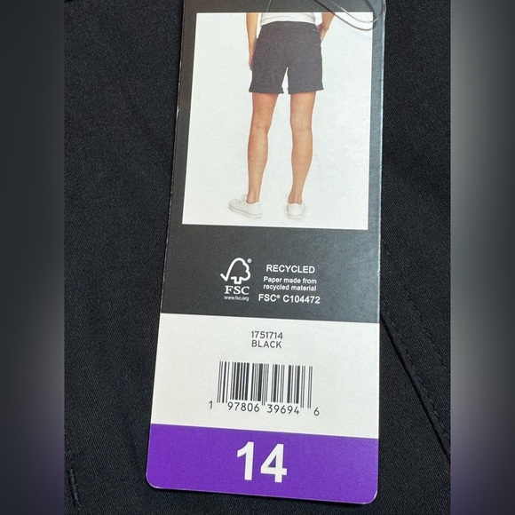 Eddie Bauer Rolled Hem Bermuda Shorts - Picture 11 of 12